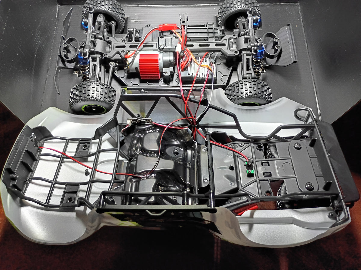 HB Toys Livery Drift Race 1/12 Scale 4WD RC Truck with Smart Gyro Steering Assist & Front/Rear/Roof Light Bar Kit