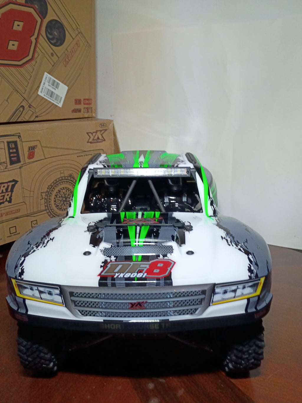 Yikong YK8081 1/8 Scale 4WD Desert Fighter Short Course Truck RTR - (No Battery or Charger)